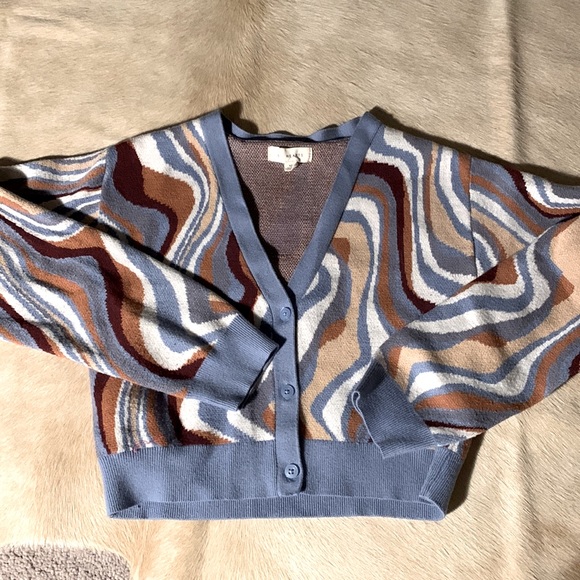 La Hearts Sweaters - CROP CARDIGAN SWEATER / NWOT